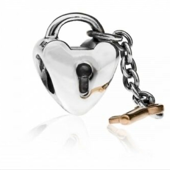 Pandora Key To My Heart Charm! With gold key! - Picture 3 of 5
